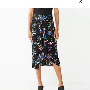 Nine West - TULIP HEM SKIRT - SIDE TIE - LARGE - NWT